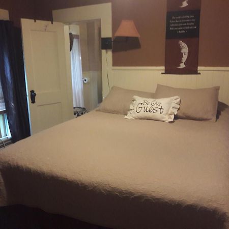 Calais Crossing River House Bed And Breakfast Eksteriør billede